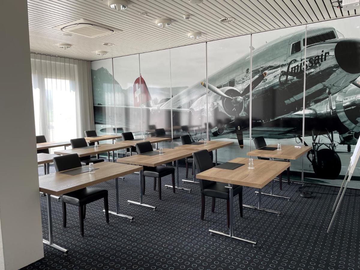 Airporthotel Гренхен Екстер'єр фото