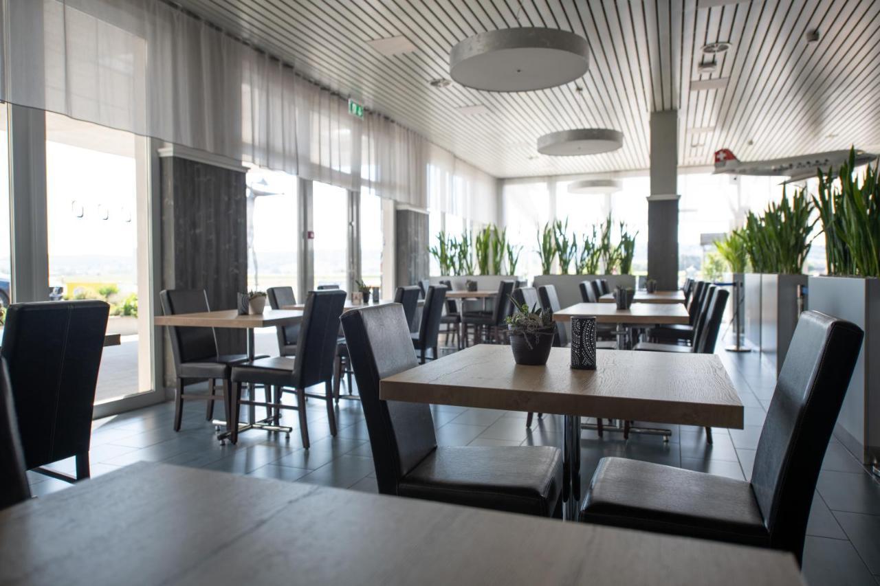 Airporthotel Гренхен Екстер'єр фото